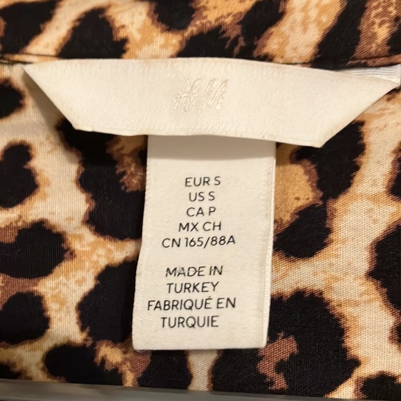 H&M 100% cotton shirt size Small oversized - Picture 2 of 7